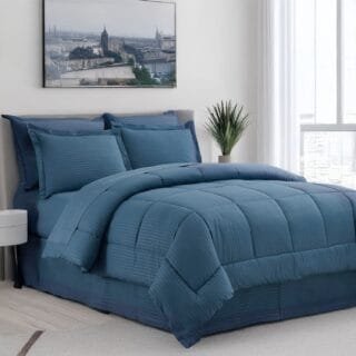 Edredón Plumón Unicolor Azul Petróleo