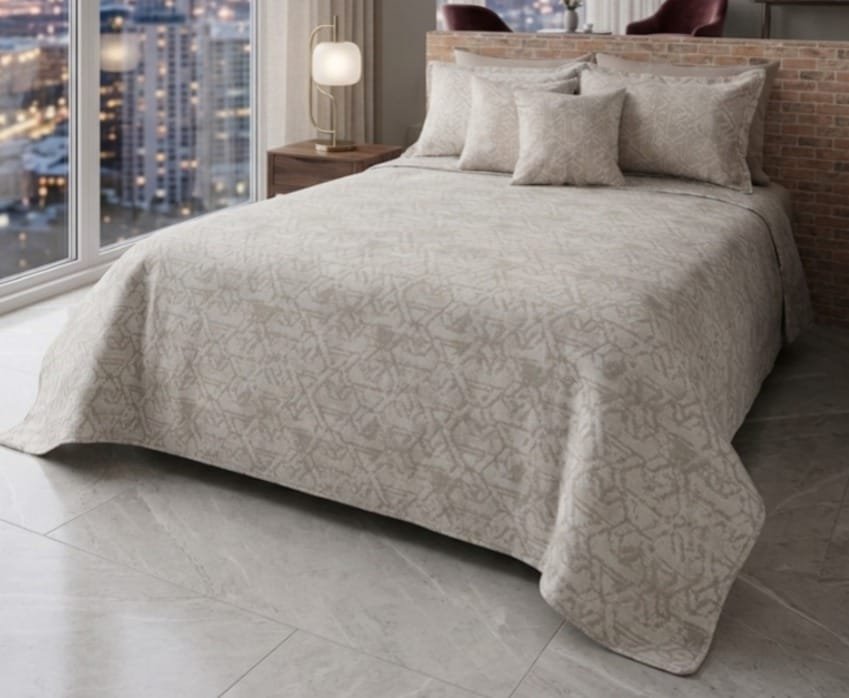 Colcha Matelassé Abstracto Beige Doble Faz