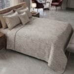 Colcha Matelassé Abstracto Beige Doble Faz