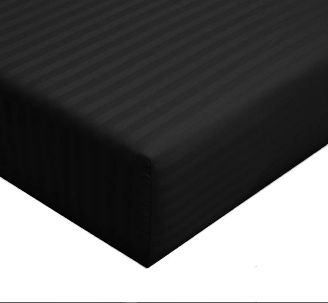 JUEGO DE SABANAS NEGRO